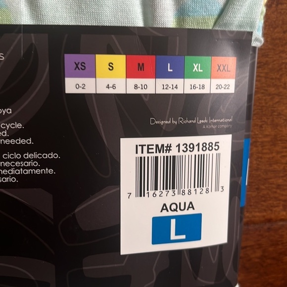 Disney ' 2 Piece Pajamas Set - Picture 7 of 7